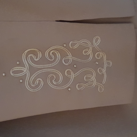 Dress with matching jacket - Picture 2 of 4